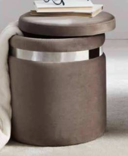 Puff veludo taupe c/detalhe em metal